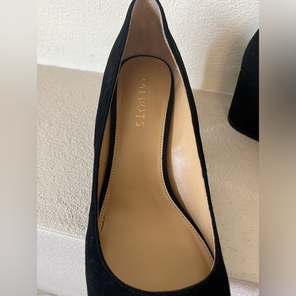 Black Talbots Heels - Picture 7 of 12
